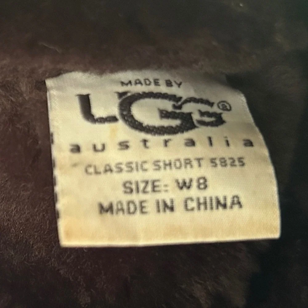 UGG Classic Short Boots W8 Brown Suede Sheepskin Lined Mid Calf Coz Warm Fall‎